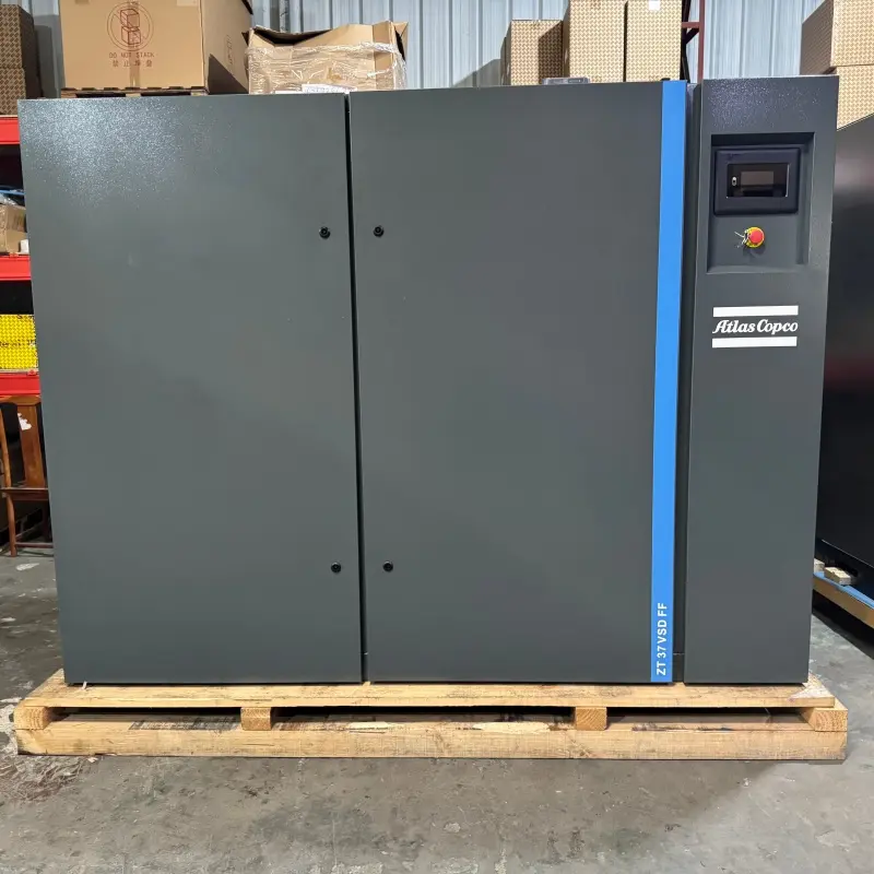 Atlas Copco ZT 37 VSD FF Compresor cu șurub fără ulei 37KW 50CP Uscător Clasa 0 Autentic